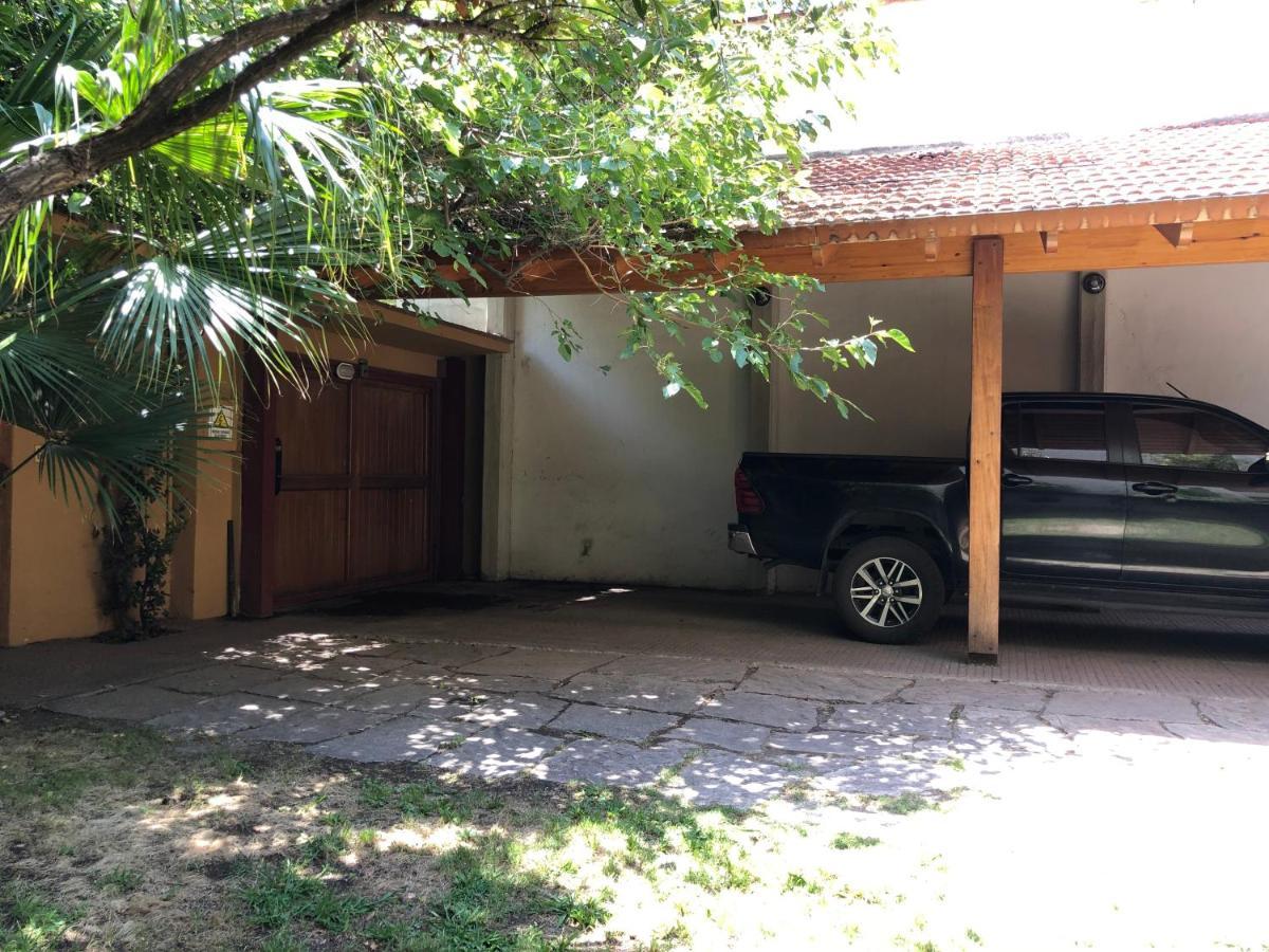 멘도사 Veinticinco Casa De Huespedes 빌라 외부 사진
