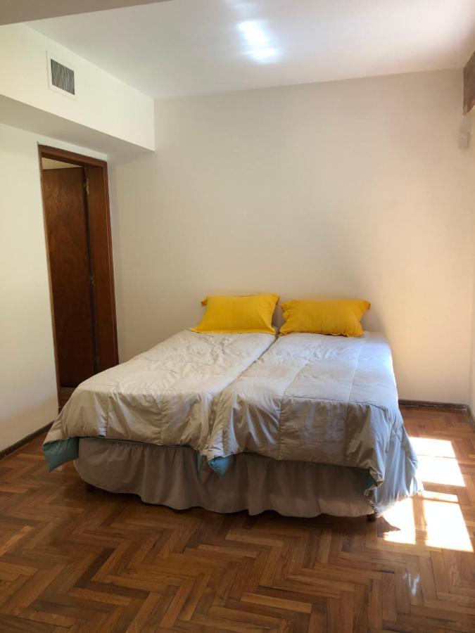 멘도사 Veinticinco Casa De Huespedes 빌라 외부 사진