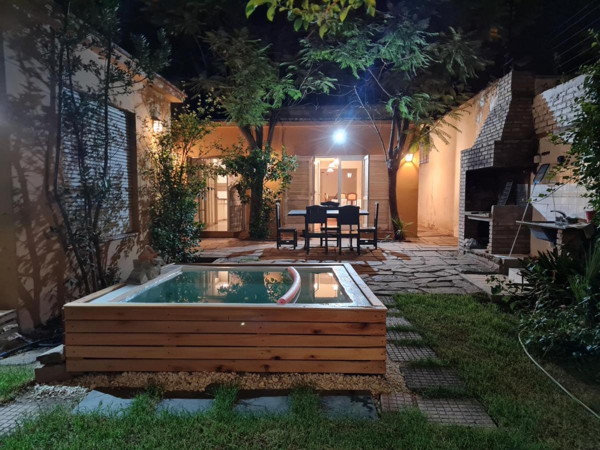 멘도사 Veinticinco Casa De Huespedes 빌라 외부 사진